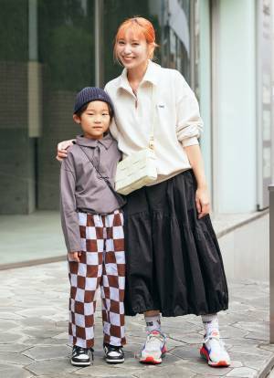 スウェットはスカート合わせが正解！おしゃれ親子のスポーツMIXコーデ