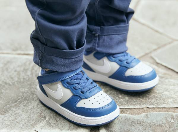 親子リンクにはチェック柄シャツがおすすめ！フリルパンツ×ブーツで甘辛MIXに♡