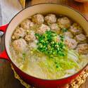 【変わり鍋レシピ】エノキ豚だんごと白菜と春雨のうま塩鍋