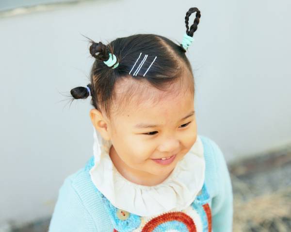 冬のニットコーデはこれが正解♡ ブルー×グリーンで爽やか親子リンク！