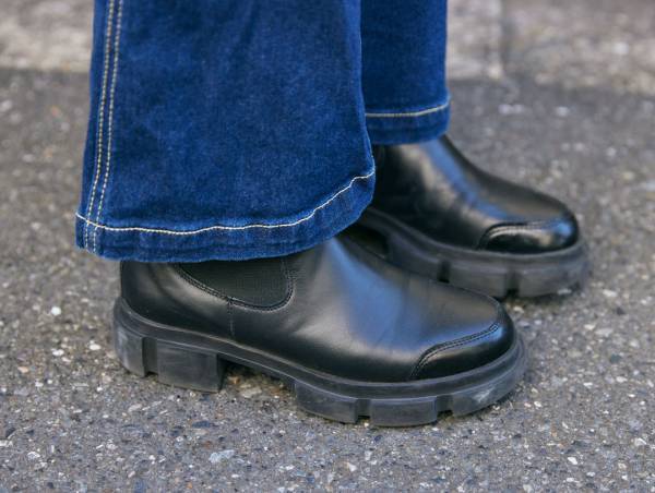 絶対マネしたい♡ デニムオーバーオールで仲良し親子リンクコーデ！