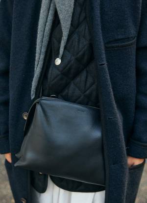 スカーフを使った上級親子リンクコーデ♡ 技ありテクをお見逃しなく！ | HugMug