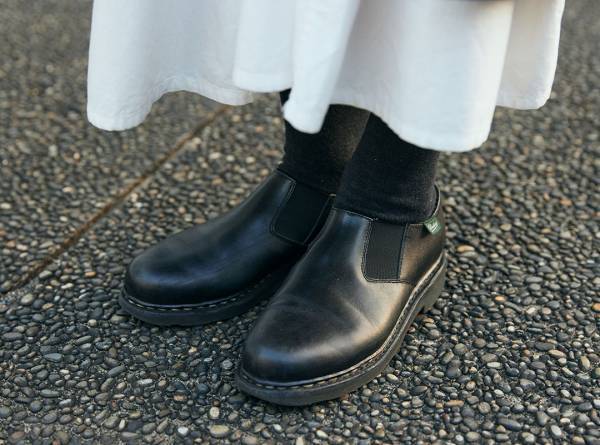 スカーフを使った上級親子リンクコーデ♡ 技ありテクをお見逃しなく！ | HugMug