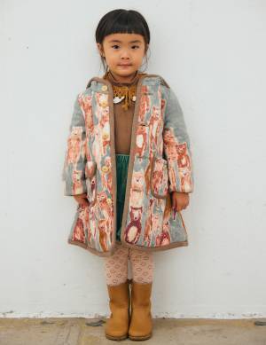 テクいらずで即おしゃれが叶う！ 【キッズのポップ柄アウターSNAP8選】 | HugMug