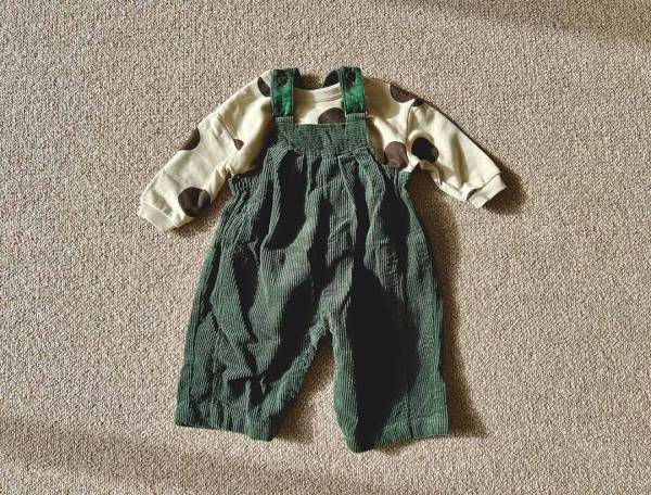 「愛用ジップ付き袋と、息子のサロペットコーデ」Kanocoのしあわせ時間 Vol.15 | HugMug