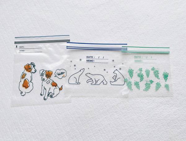 「愛用ジップ付き袋と、息子のサロペットコーデ」Kanocoのしあわせ時間 Vol.15 | HugMug