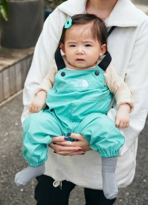 おしゃれ家族のモノトーンコーデ。ヴィンテージMIXで簡単にサマ見え！ | HugMug - 親子で楽しむファッションやライフスタイル情報を届けるママメディア