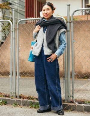 【センスのいいママ愛用のマフラー6選】 おしゃれに防寒しよう！ | HugMug - 親子で楽しむファッションやライフスタイル情報を届けるママメディア