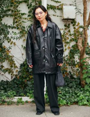 着回し力抜群で優秀すぎ！【 ホワイト＆ブラックアウターSNAP8選 】 | HugMug - 親子で楽しむファッションやライフスタイル情報を届けるママメディア