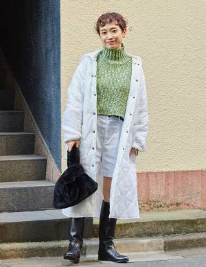 着回し力抜群で優秀すぎ！【 ホワイト＆ブラックアウターSNAP8選 】 | HugMug - 親子で楽しむファッションやライフスタイル情報を届けるママメディア