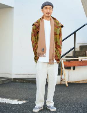 【おしゃれパパの休日コーデ 7選】家族でお出かけの日の正解コーデとは？ | HugMug - 親子で楽しむファッションやライフスタイル情報を届けるママメディア