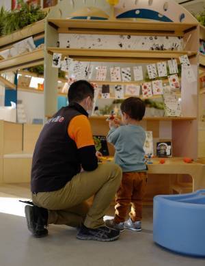 「夢のような室内・外施設『プレイヴィル（Playville）』体験レポート！」武智志穂の沖縄でのんびり双子育児 Vol.29 | HugMug