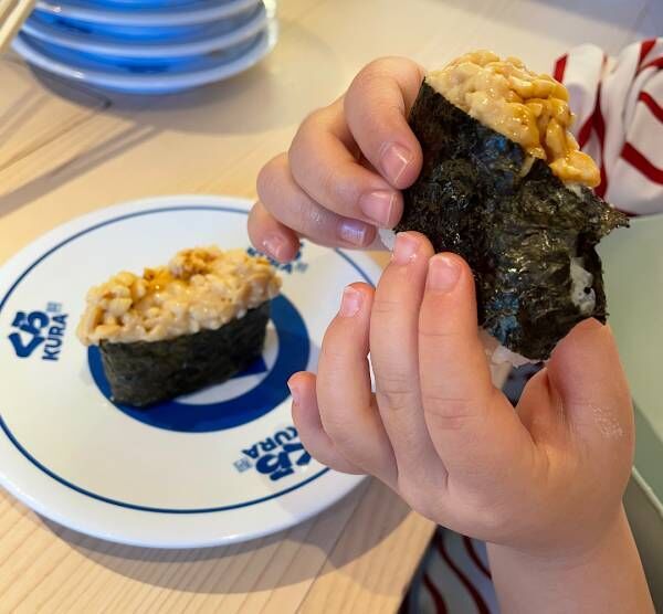 原宿で子連れランチはスイーツも食べられる【くら寿司】がおすすめ！予約方法など仕組みを徹底レポート | HugMug