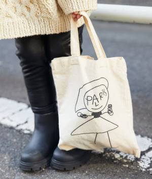 『ザラ』好き親子の冬コーデ♡ デニムとカラーを揃えてなかよしムード！ | HugMug