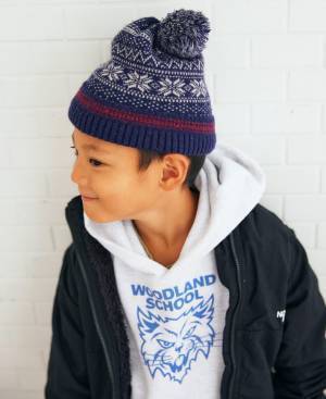 古着×アウトドアアイテムの正解コーデ！小物づかいでグッと上品に♪ | HugMug