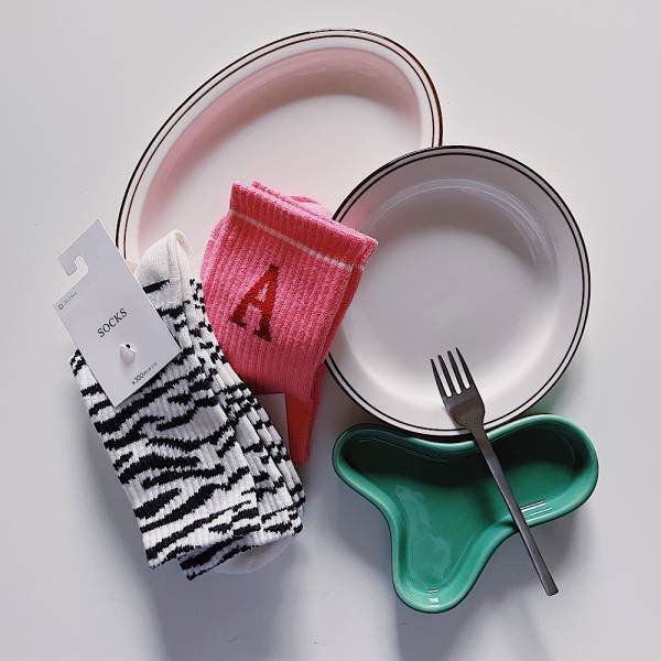 【3COINS】絶対買うべき神アイテムベスト5！高山都さんコラボ食器からソックスまで♪ | HugMug