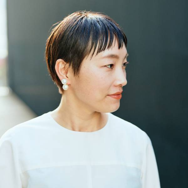 【BEAMSママ＆パパの卒園式・入園入学式コーデ６選】自分らしいスタイリングのコツは？ | HugMug