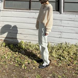 “UNIQLO U” 2023年春夏で見つけた！形が綺麗な神デニム | HugMug