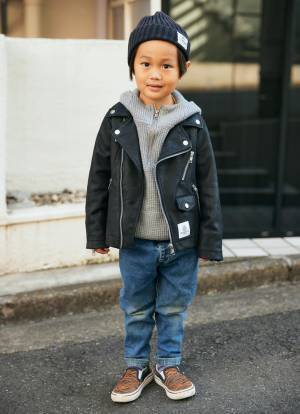 レザージャケットで辛口リンクコーデ。デニムも揃えてなかよし度アップ！ | HugMug