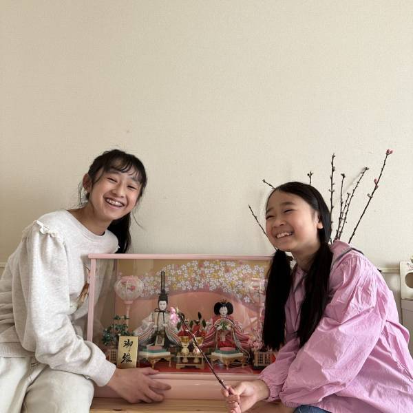 ひなまつりパーティーレシピの決定版！手毬寿司4種と桜香るミルクプリン | HugMug