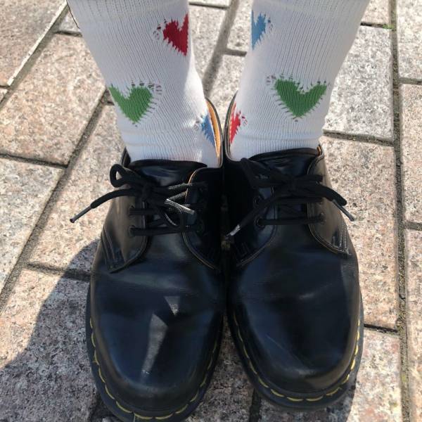 靴下屋の刺繍サービスでオリジナルソックスが作れる！キッズソックスも対応♪プレゼントにも◎ | HugMug