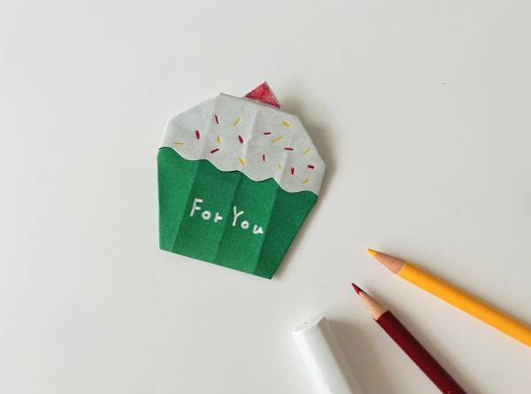 折り紙1枚で簡単にできる！ 可愛い手紙の折り方アイディア3選 | HugMug