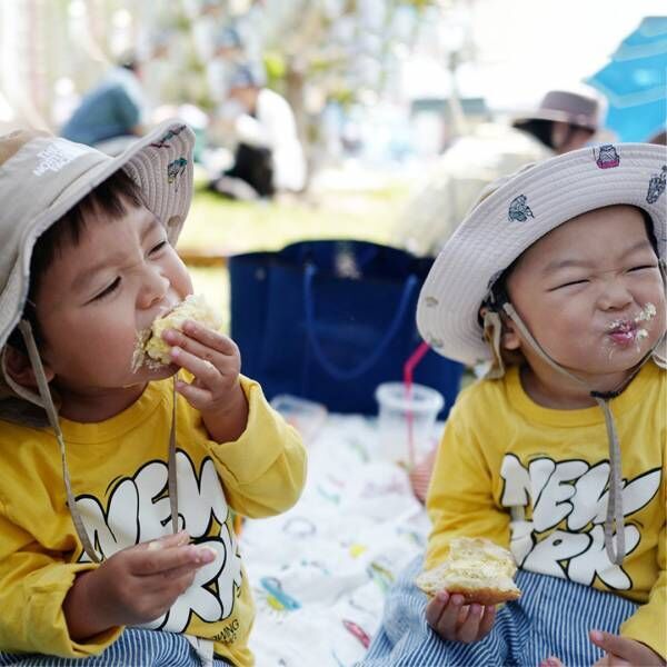 「食のフェス【OKINAWA FOOD FLEA】」武智志穂の沖縄でのんびり双子育児 Vol.31 | HugMug