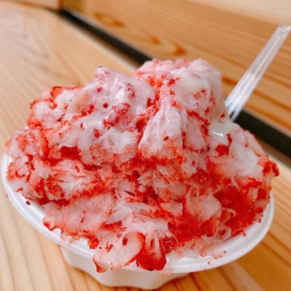 イチゴ狩りとスイーツを堪能！ カフェのあるイチゴ狩り農園6選【関東】 | HugMug