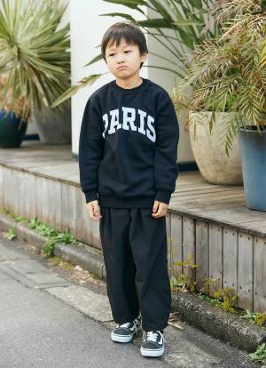 春のモノトーンはこう着る！『ザラ』をおしゃれに着こなしたキッズにも注目♡ | HugMug