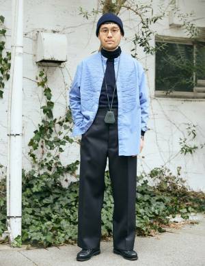 【おしゃれパパの休日コーデ 10選】センスよく見せるポイントを徹底解説！ | HugMug - 親子で楽しむファッションやライフスタイル情報を届けるママメディア