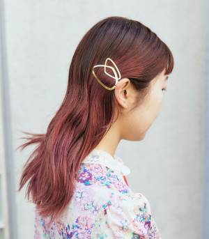 『ザラキッズ』のデニムボトムスは絶対買い！デニム×スニーカーで動ける親子コーデ♪ | HugMug