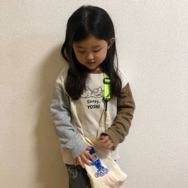 エコバッグやハンドバッグがショルダーバッグに早変わり！便利なエコストラップ | HugMug