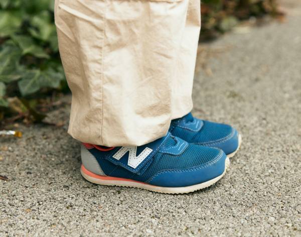 レディなブラウスで春気分♡ パラシュートパンツ合わせが今っぽい！ | HugMug