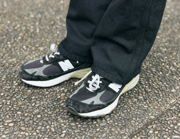 おしゃれファミリーの古着MIXコーデ！モノトーン×ブルーで即統一感アップ♡ | HugMug