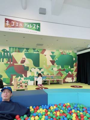 SDGsがテーマのキッズパーク！遊んで、触れて、感じて学べる「ITOCHU SDGs STUDIO」 | HugMug