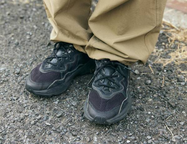 おしゃれ家族の“推し活”コーデ♪ 「レッチリ」グッズをクールに着こなし！ | HugMug