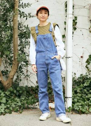 おしゃれファミリーのデニムコーデ♡ 古着のオーバーオールがめちゃかわ！ | HugMug