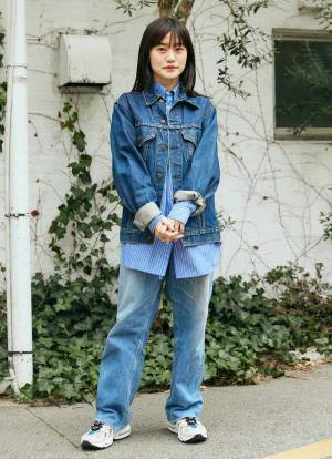 小さな彼氏とデート気分♡ デニム×スニーカーでリンクコーデに！ | HugMug