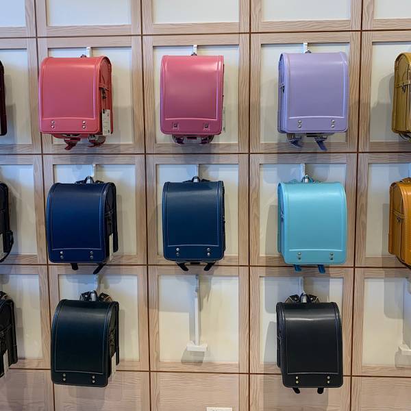 【土屋鞄ランドセル】ラン活レポート！開始時期から豊富なカラーやラインナップをご紹介 | HugMug