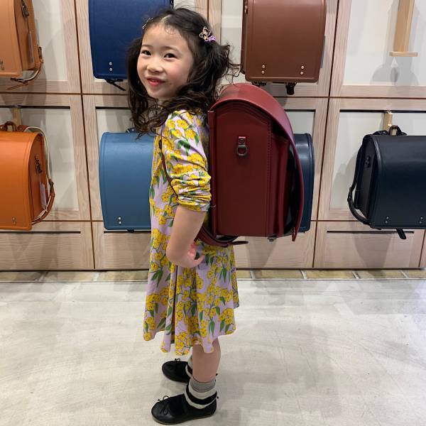 【土屋鞄ランドセル】ラン活レポート！開始時期から豊富なカラーやラインナップをご紹介 | HugMug