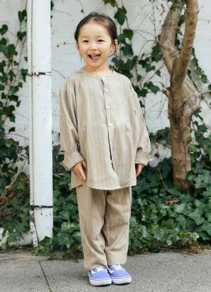 品あるスポーツMIXコーデのお手本！ホワイト～ベージュで爽やかに♡ | HugMug