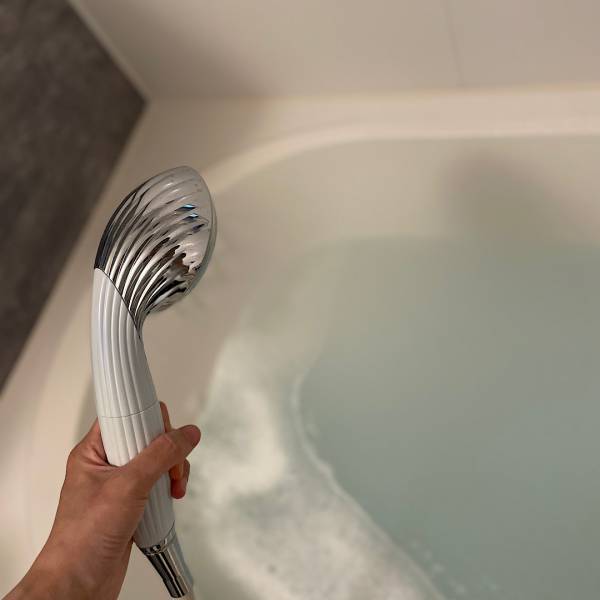自宅のお風呂がエステに！？【ReFa】ファインバブルピュア徹底レビュー | HugMug