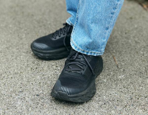 ヴィンテージMIXコーデのお手本！ ジャージやスニーカーで動けるコーデに | HugMug