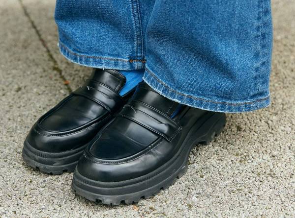 やっぱり『ザラキッズ』一択！スウェットのセットアップコーデがおしゃれ♡  | HugMug