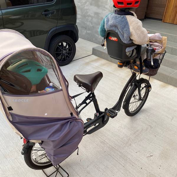 【2人兄弟】アパレル販売員ワーママ1日のスケジュールと頼れるグッズ紹介！ | HugMug