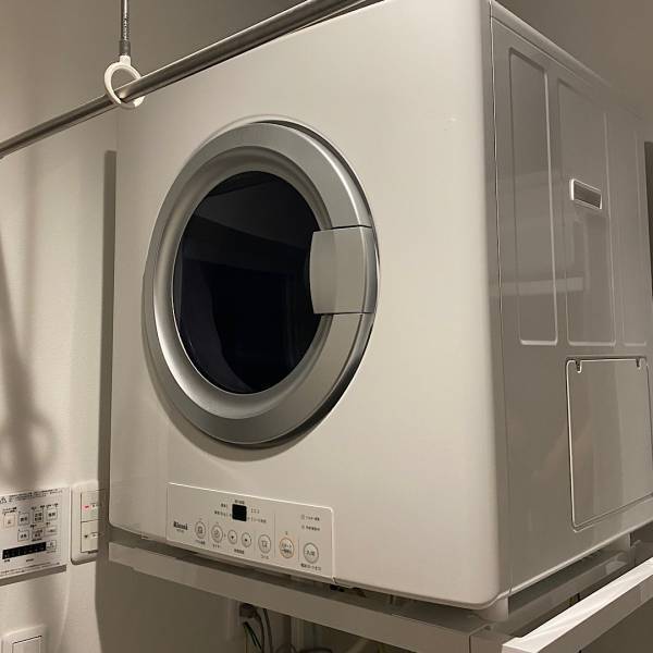 【2人兄弟】アパレル販売員ワーママ1日のスケジュールと頼れるグッズ紹介！ | HugMug