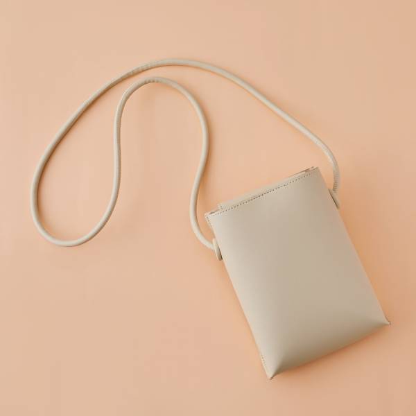 『3COINS』で手に入る！ ヘビロテ必至の夏のファッションアイテム8選 | HugMug