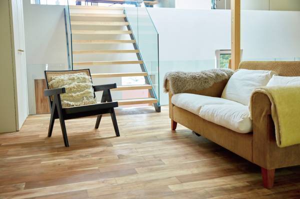 センスのいい家族が暮らす家【vol.1 自然とつながる住まい・酒井景都さん邸】 | HugMug - 親子で楽しむファッションやライフスタイル情報を届けるママメディア