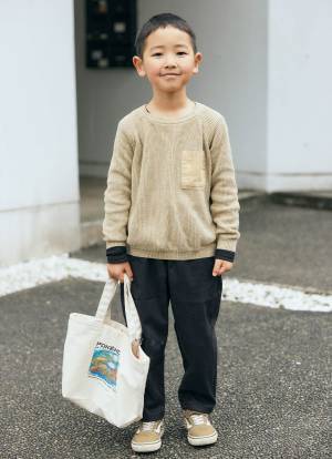 おしゃれ親子は『ZARA』一択！ ママの柄ジャケットで華やかに | HugMug - 親子で楽しむファッションやライフスタイル情報を届けるママメディア