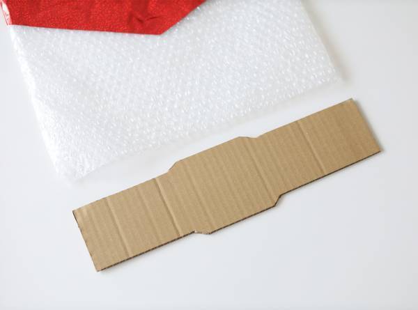 100円ショップの材料でできる！ ヒーロー&ヒロインなりきり変身アイテムで遊ぼう | HugMug